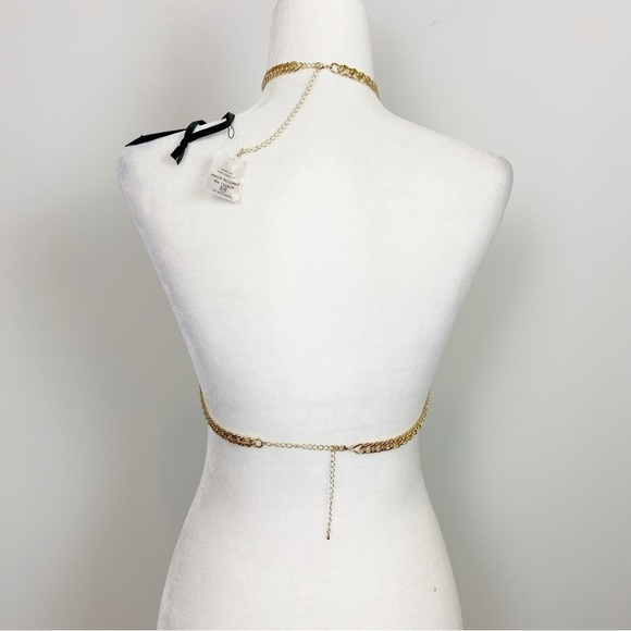 H:ours Oaklyn Top in Purple Embellishments Chain - Picture 6 of 9